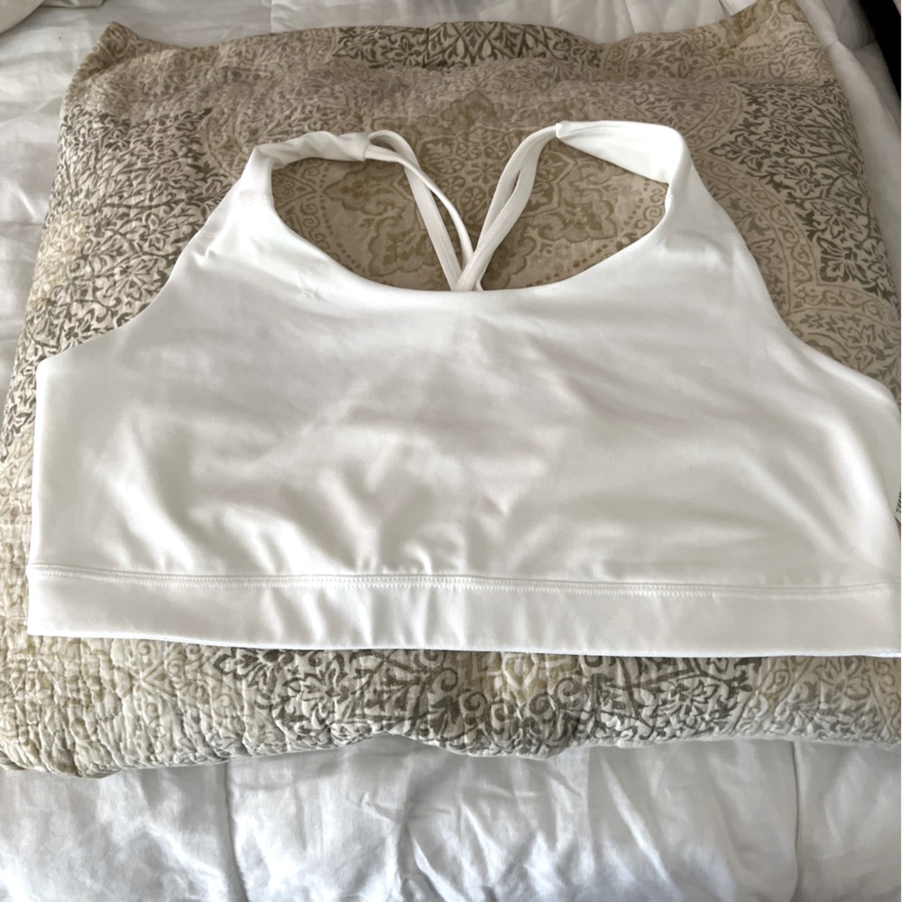 Old Navy Sports Bra 2X. NWT